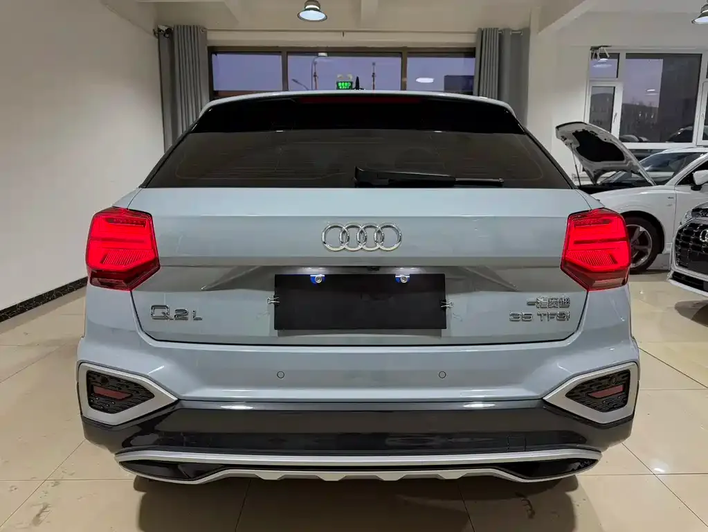 Audi Q2L 2022 из CN, фото 2