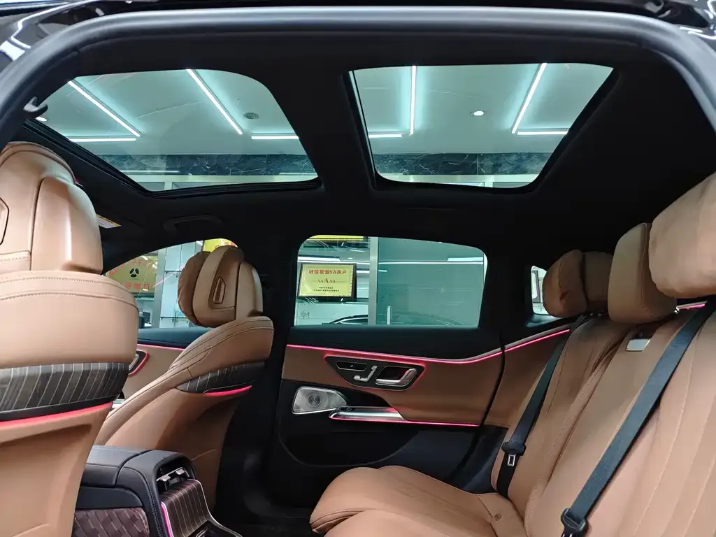 Mercedes-Benz E-Class 2024 из CN, фото 7