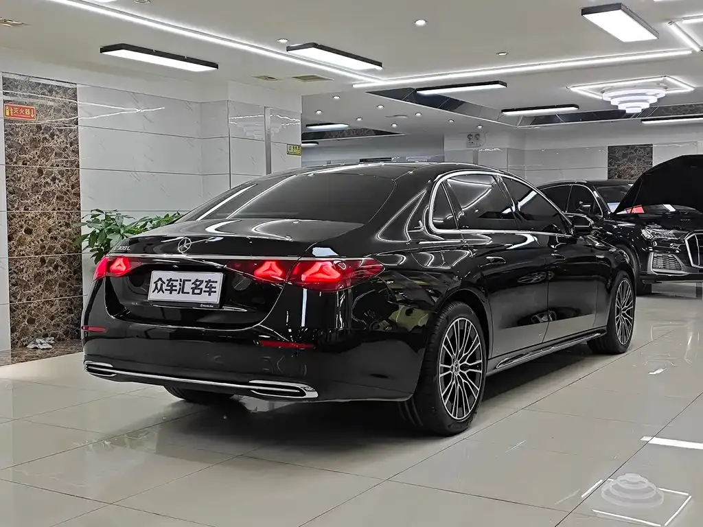 Mercedes-Benz E-Class 2024 из CN, фото 8