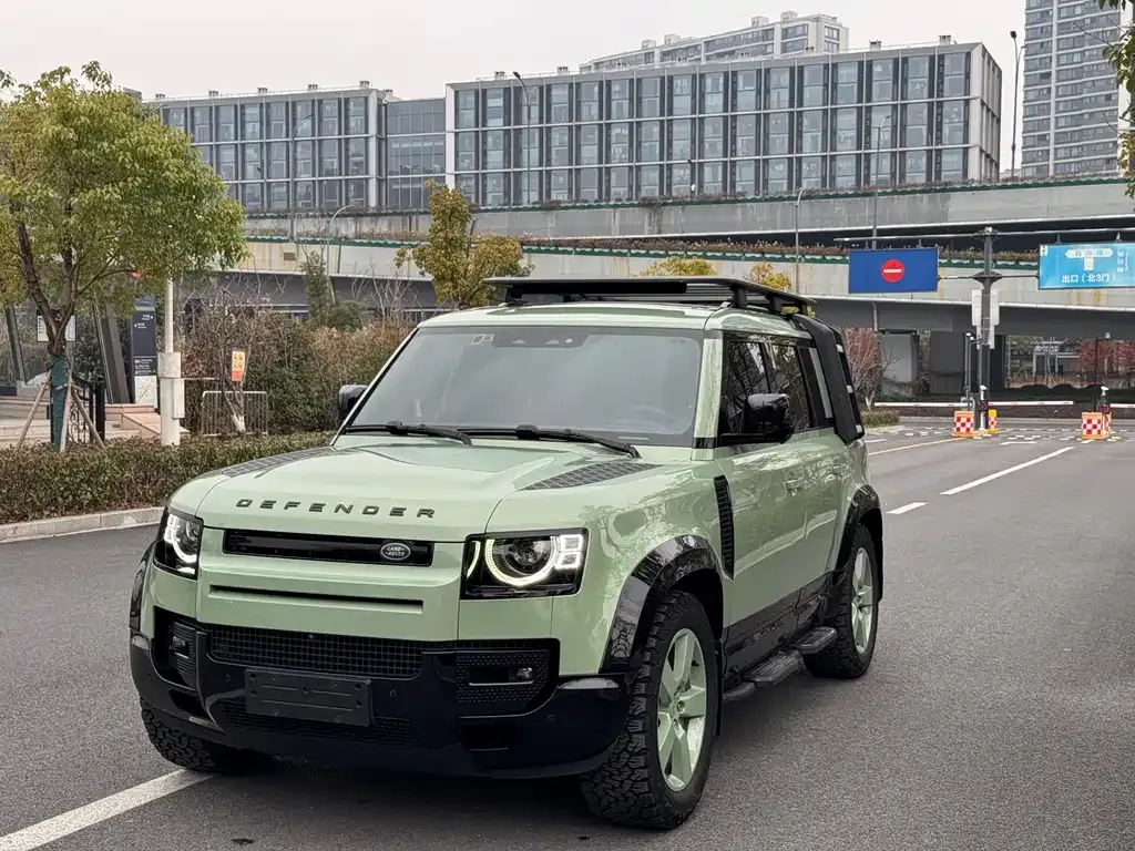 Land Rover Defender 2023 из CN, фото 1