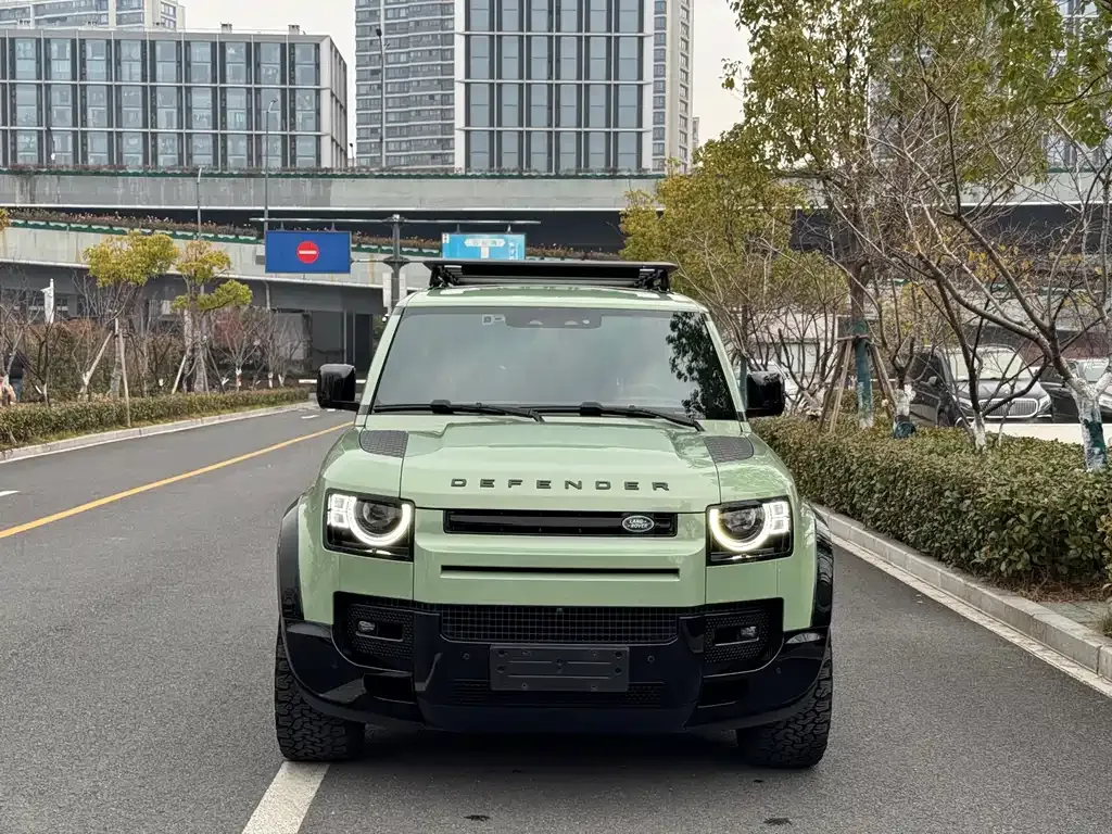 Land Rover Defender 2023 из CN, фото 10