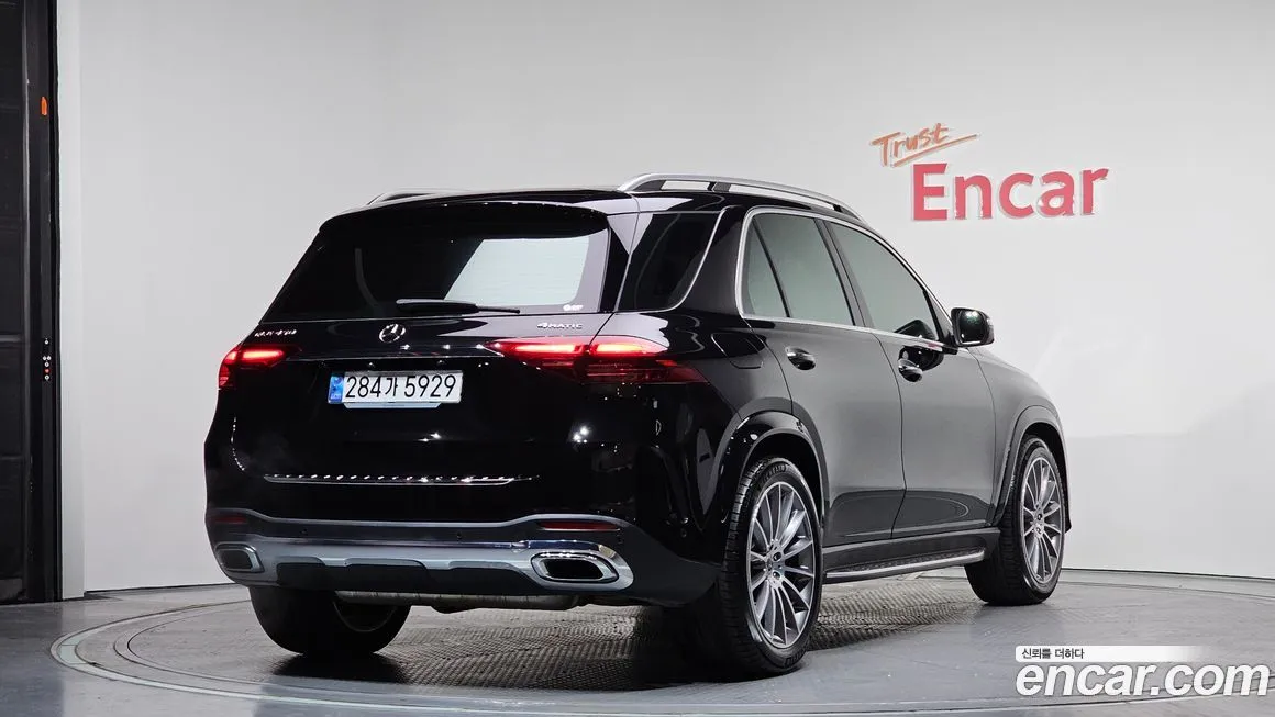 Mercedes-Benz GLE-Class — фото 4