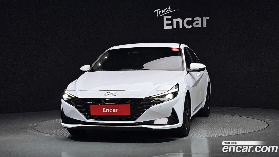 Hyundai AVANTE — фото 5