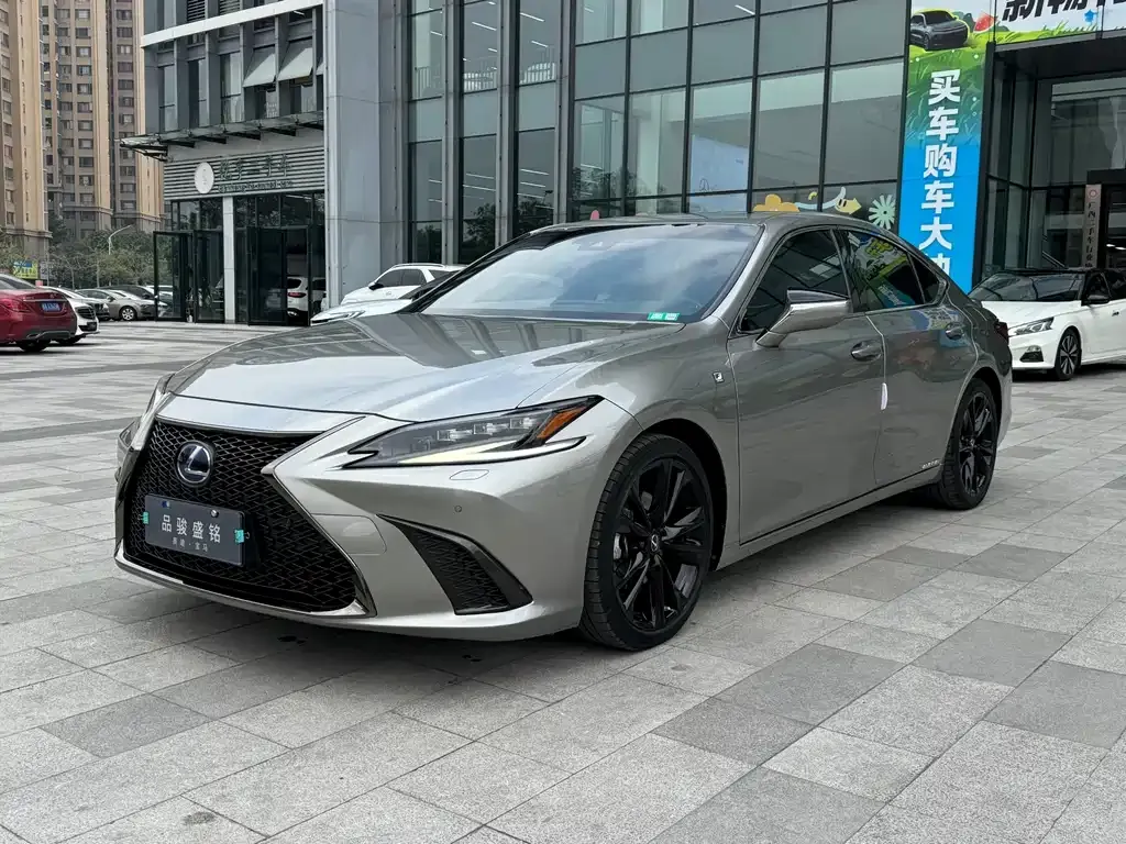Lexus ES 2021 из CN, фото 1