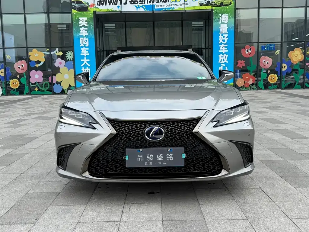 Lexus ES 2021 из CN, фото 6