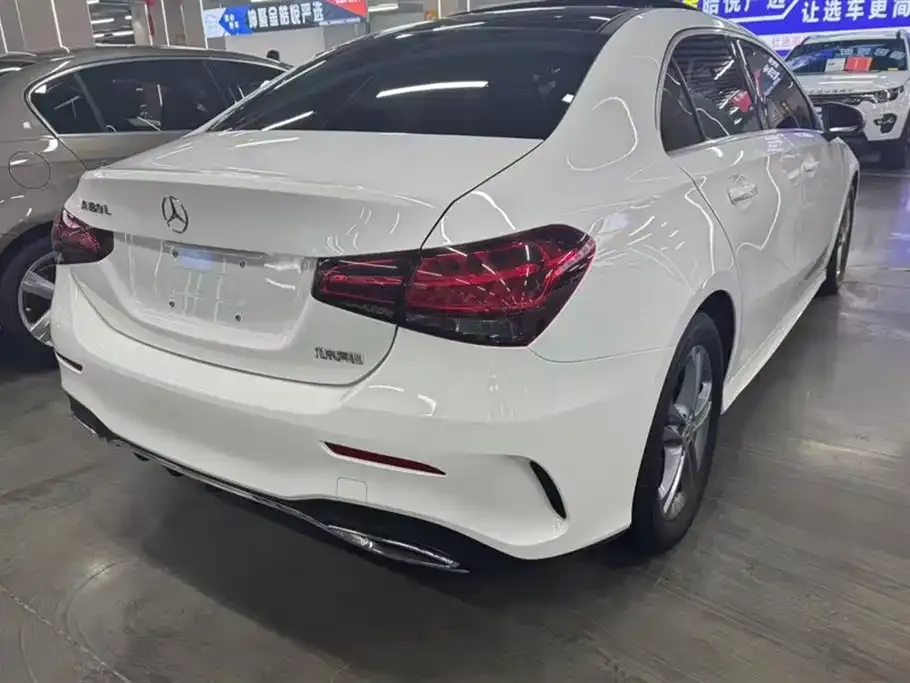 Mercedes-Benz A-Class 2023 из CN, фото 2