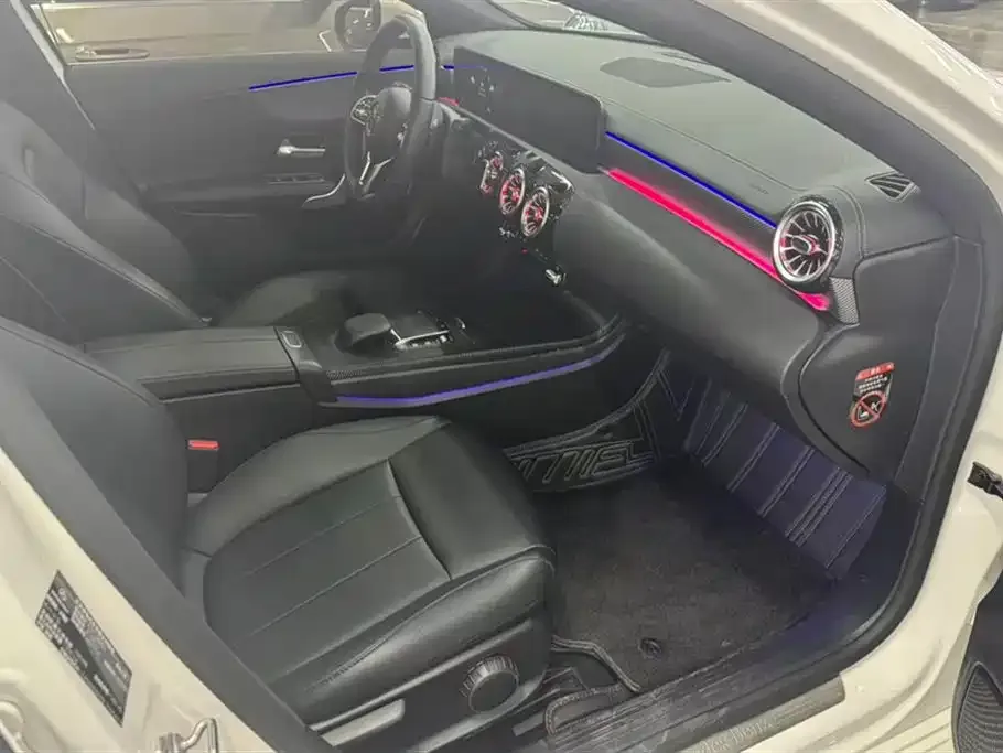 Mercedes-Benz A-Class 2023 из CN, фото 3
