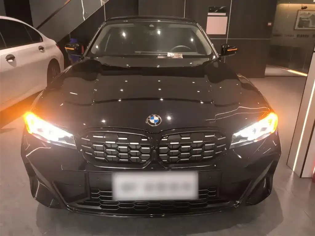 BMW 3 Series 2023 из CN, фото 7