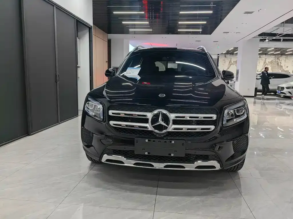Mercedes-Benz GLB 2023 из CN, фото 1