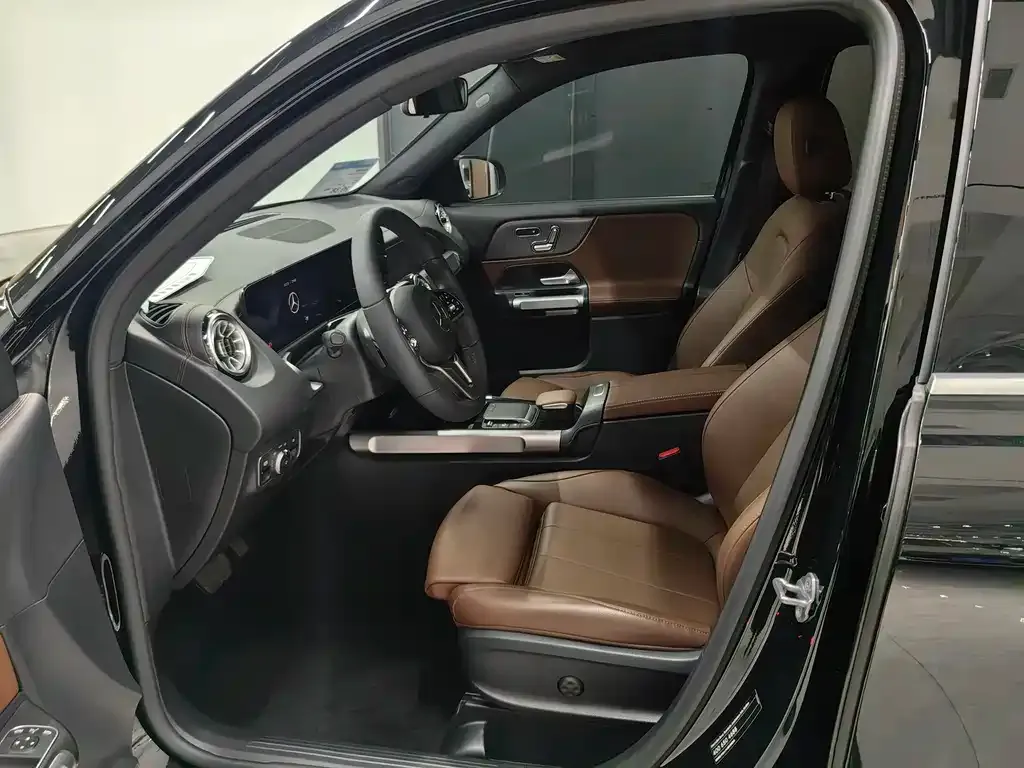 Mercedes-Benz GLB 2023 из CN, фото 5
