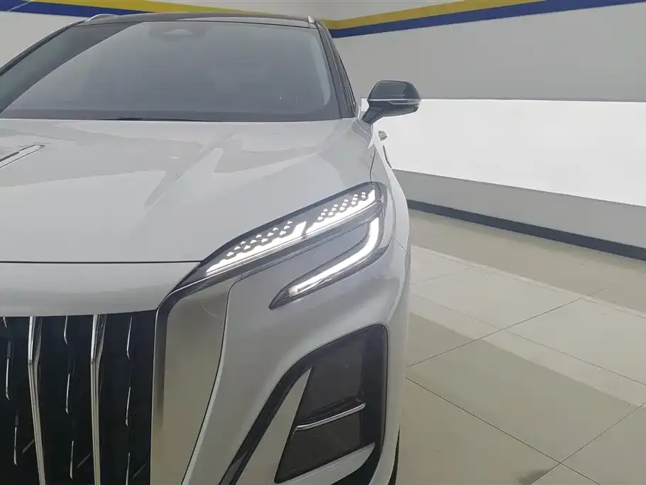 Hongqi HS3 PHEV 2025 из CN, фото 8