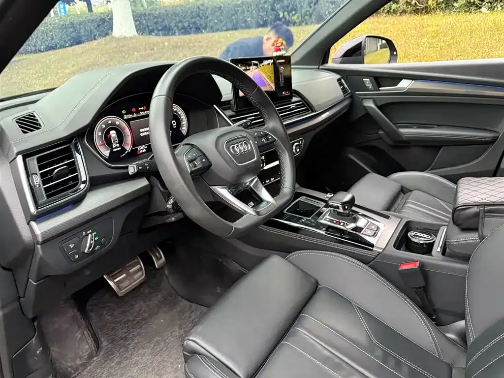 Audi Q5L 2024 из CN, фото 3