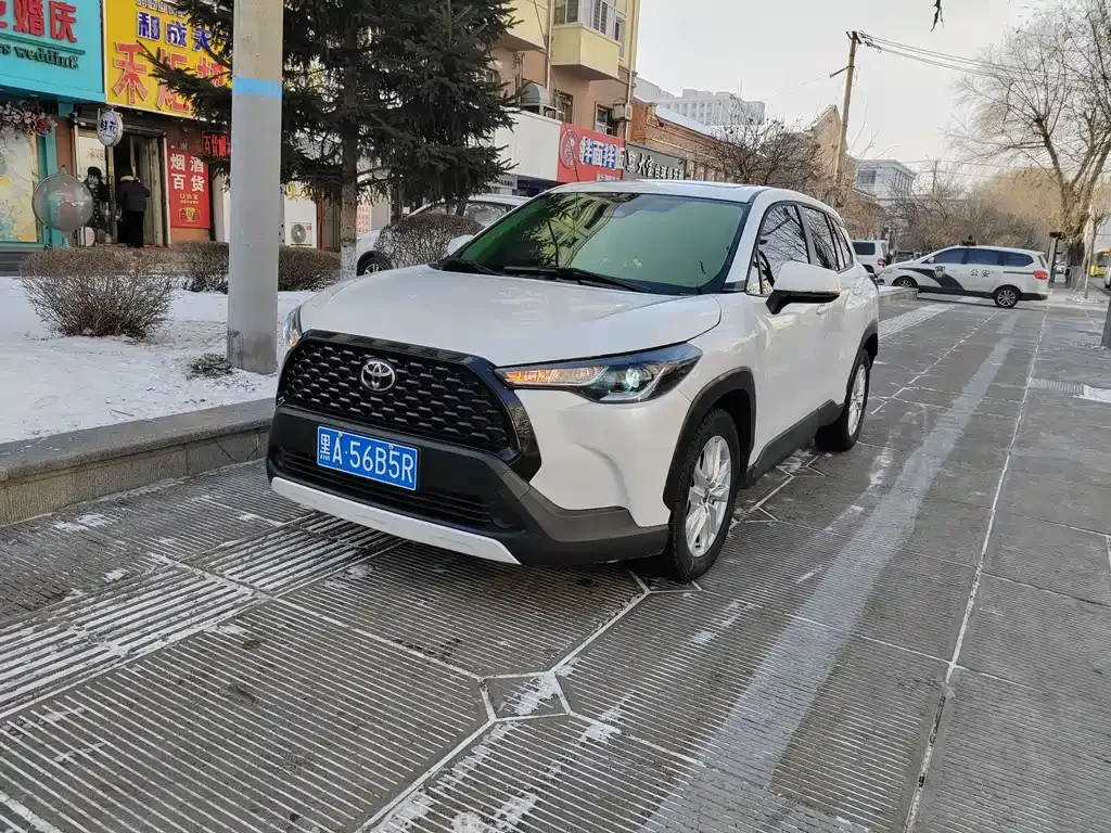 Toyota Corolla Cross 2025 из CN, фото 8