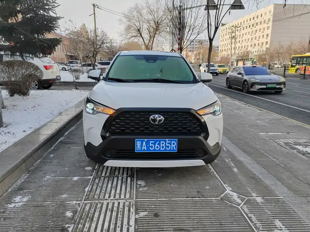 Toyota Corolla Cross 2025 из CN, фото 5