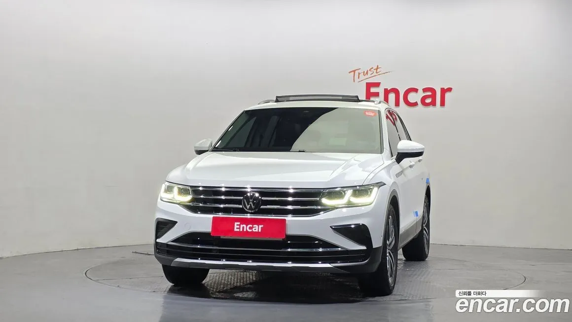 Volkswagen Tiguan — фото 5