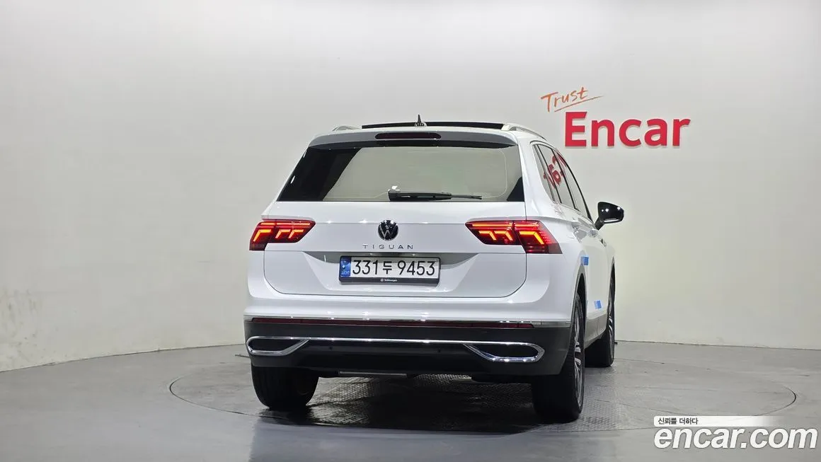 Volkswagen Tiguan — фото 2