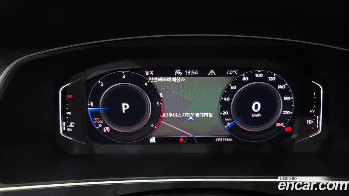 Volkswagen Tiguan — фото 4