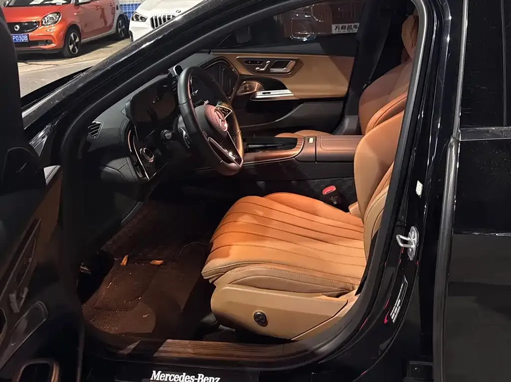 Mercedes-Benz E-Class 2025 из CN, фото 4