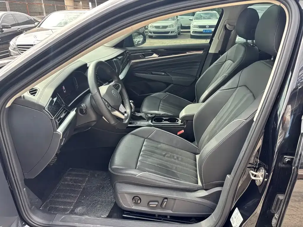 Volkswagen Passat — фото 5