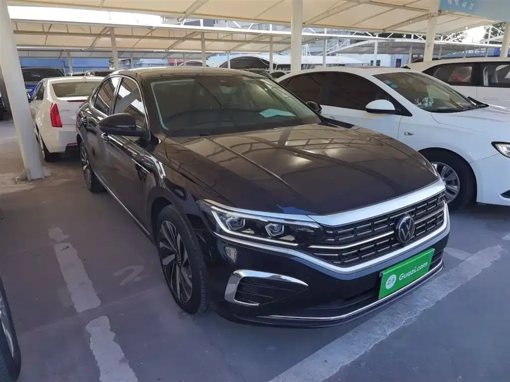 Volkswagen Passat 2023 из CN, фото 4