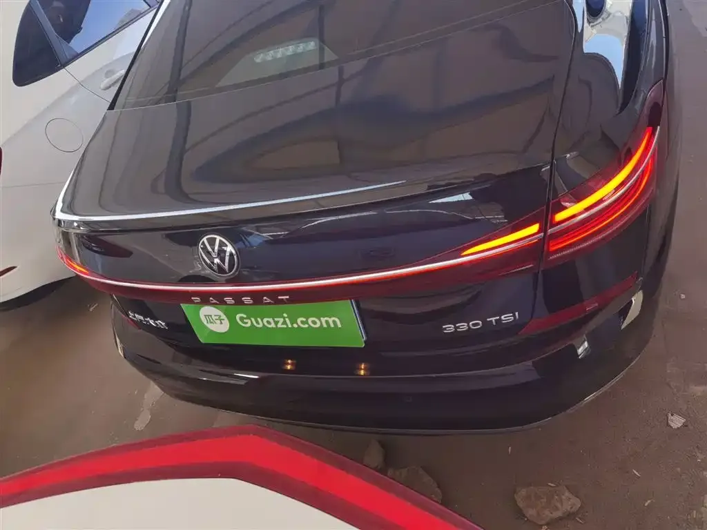 Volkswagen Passat 2023 из CN, фото 6