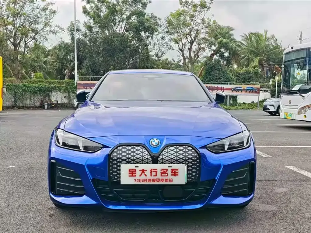 BMW i4 2025 из CN, фото 7