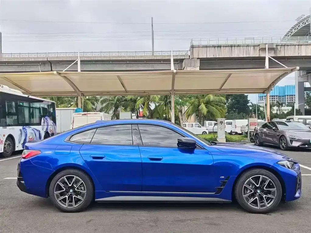 BMW i4 2025 из CN, фото 5