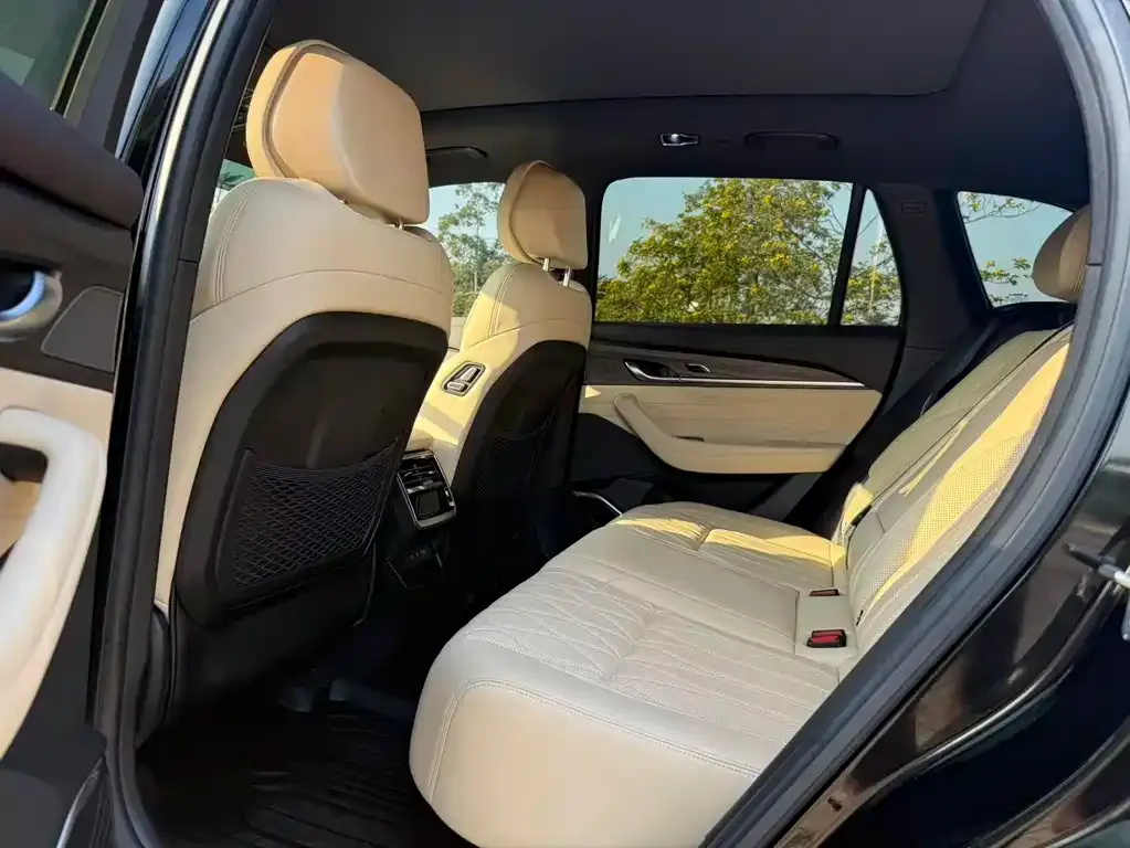 Geely Xingyue L 2025 из CN, фото 10