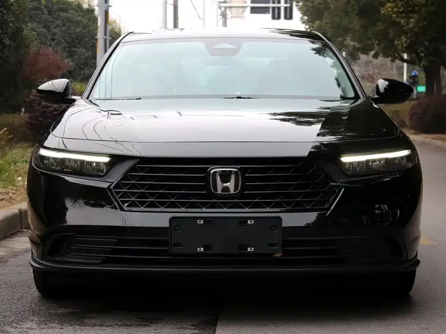 Honda Accord 2024 из CN, фото 2