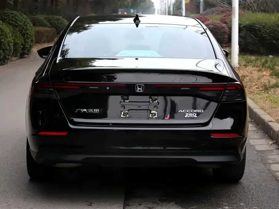 Honda Accord 2024 из CN, фото 3
