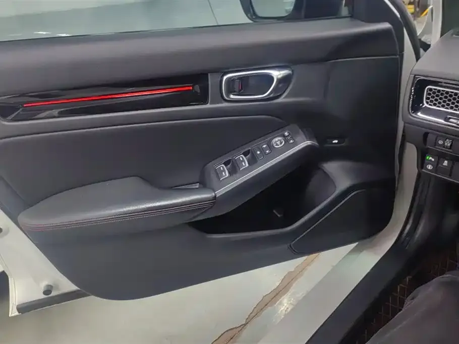 Honda Civic 2022 из CN, фото 3
