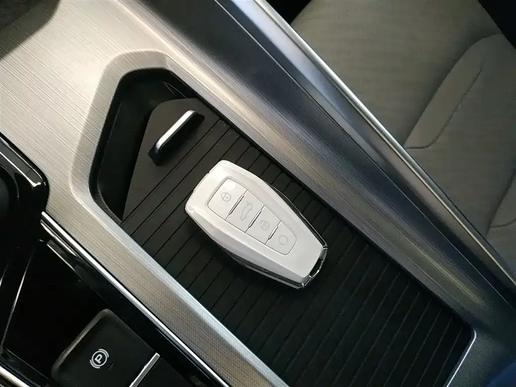Geely Xingrui 2022 из CN, фото 5