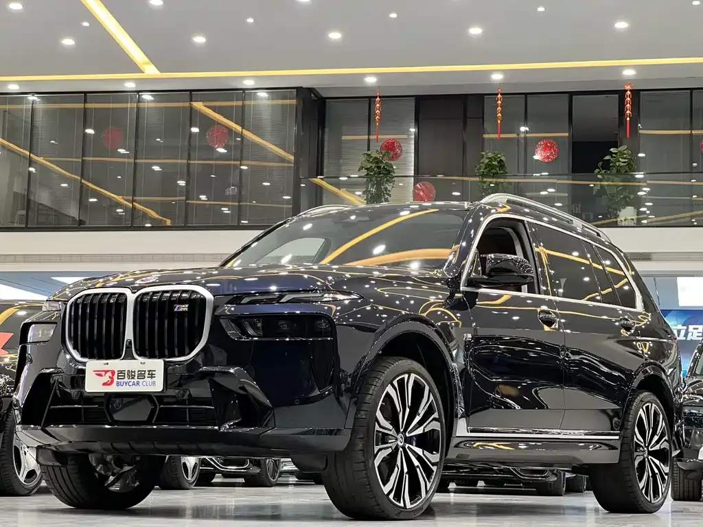 BMW X7 M60i 2024 из CN, фото 5