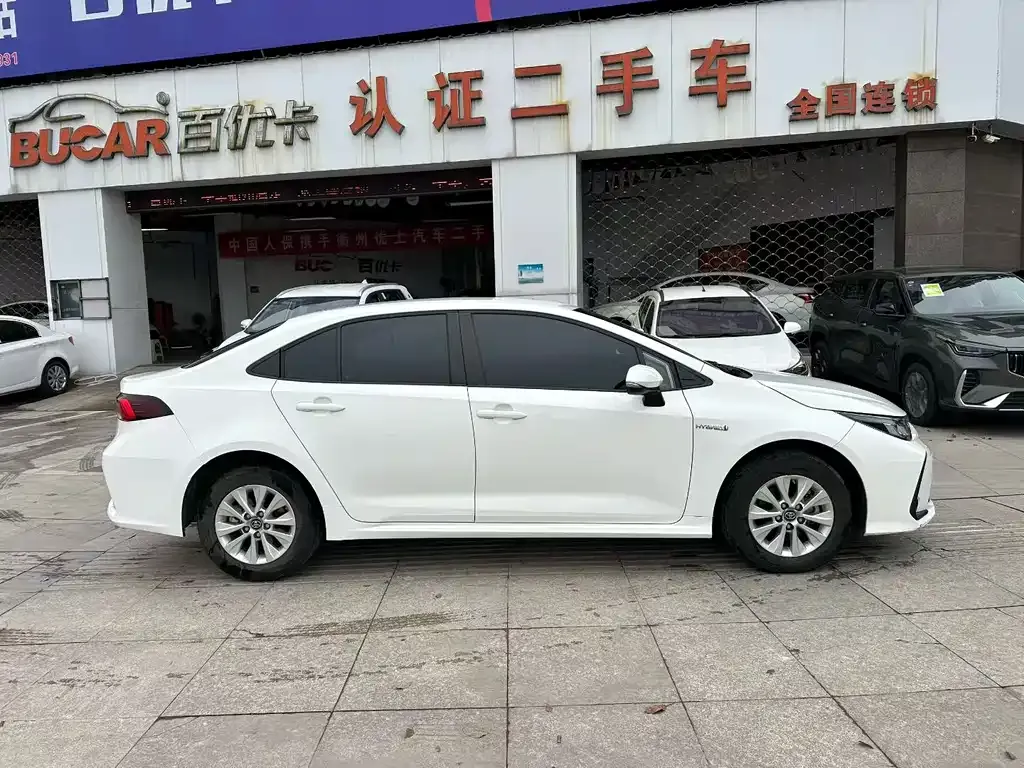 Toyota Corolla 2023 из CN, фото 9