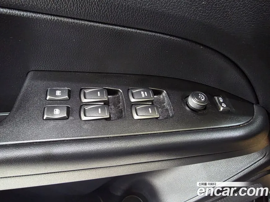 KG Mobility (Ssangyong) Rexton — фото 10