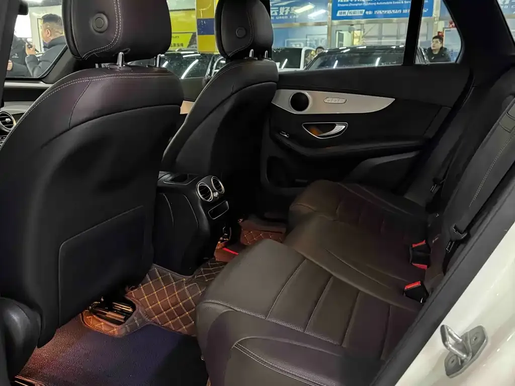 Mercedes-Benz GLC 2021 из CN, фото 2