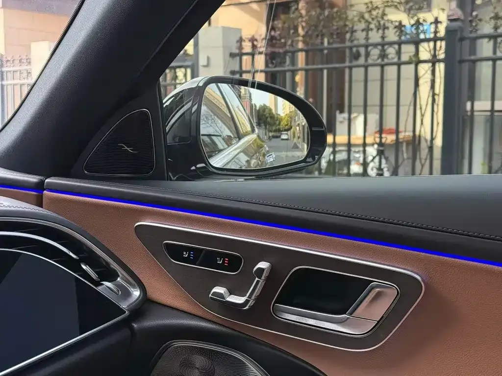 Mercedes-Benz E-Class 2024 из CN, фото 6