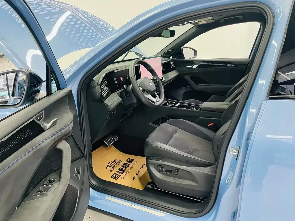 Volkswagen Tiguan L 2024 из CN, фото 2