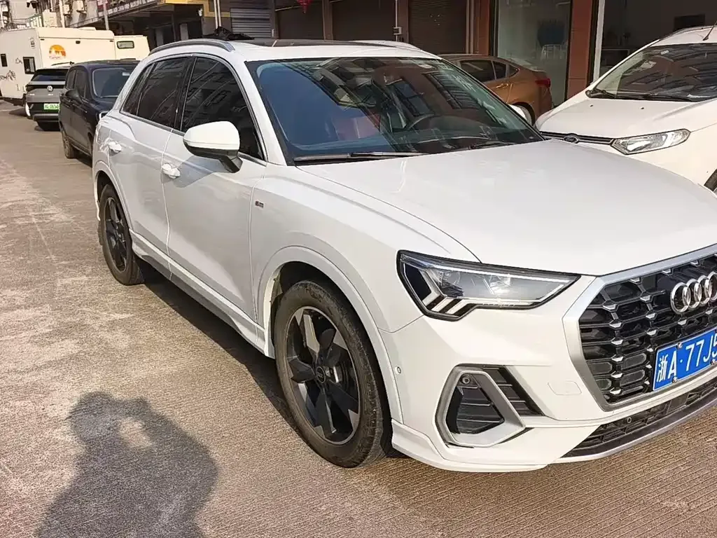 Audi Q3 2021 из CN, фото 5
