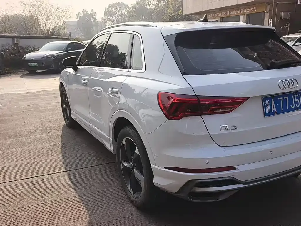 Audi Q3 2021 из CN, фото 6