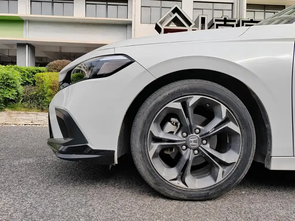 Honda Civic 2023 из CN, фото 10