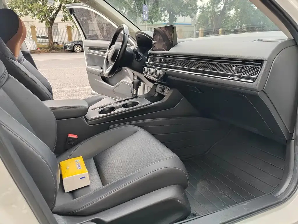 Honda Civic 2023 из CN, фото 6