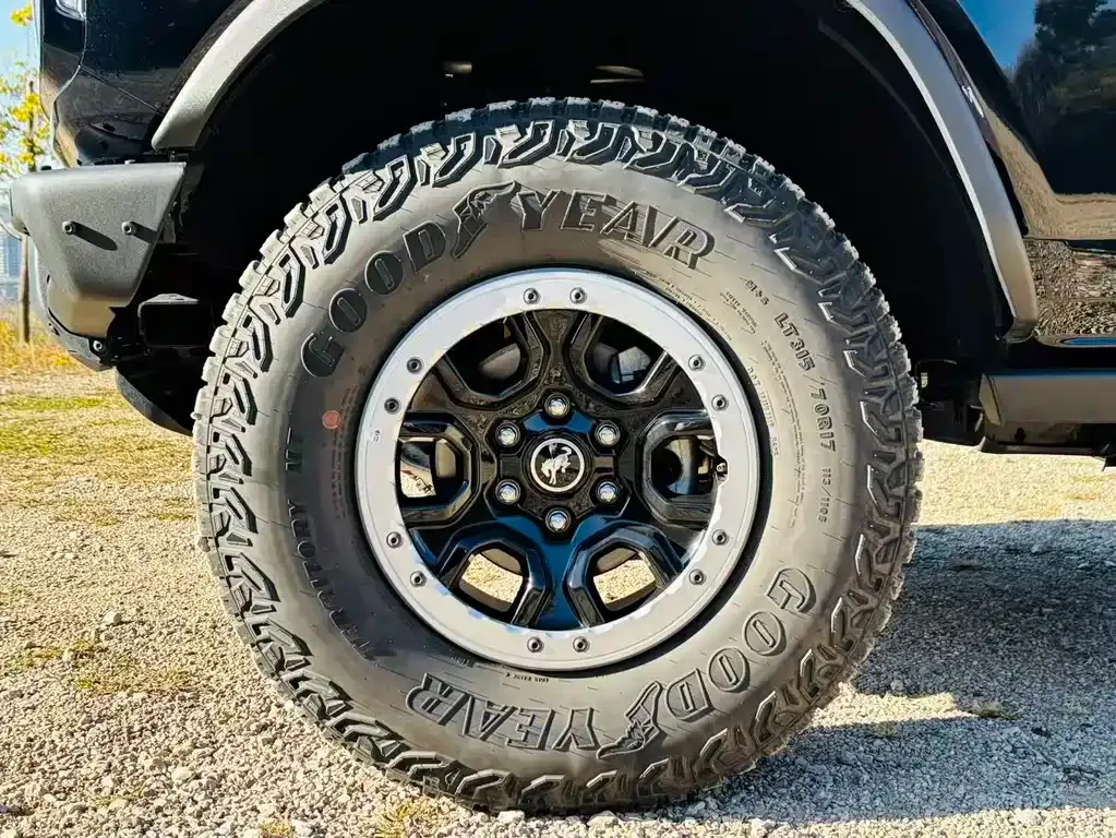 Ford Bronco 2025 из CN, фото 5