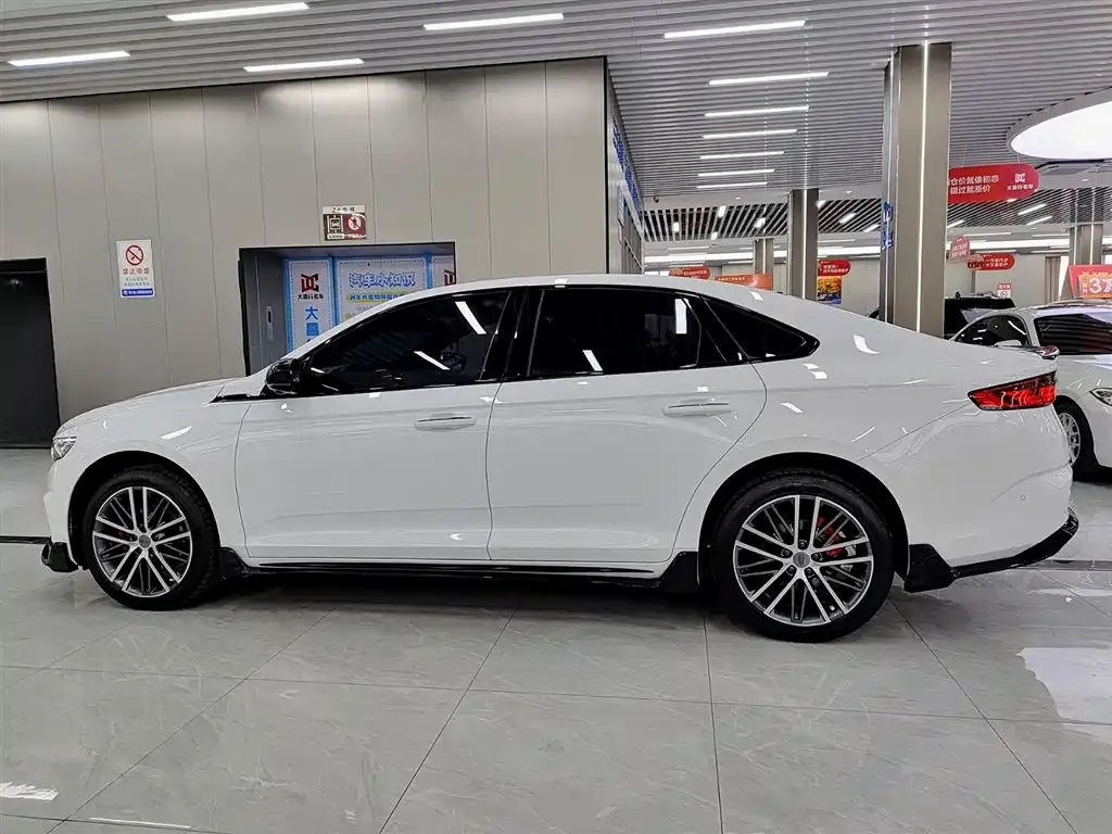 Geely Xingrui 2024 из CN, фото 3