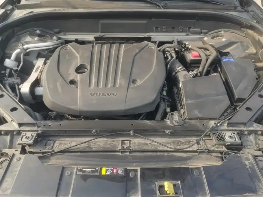 Volvo XC60 2022 из CN, фото 10