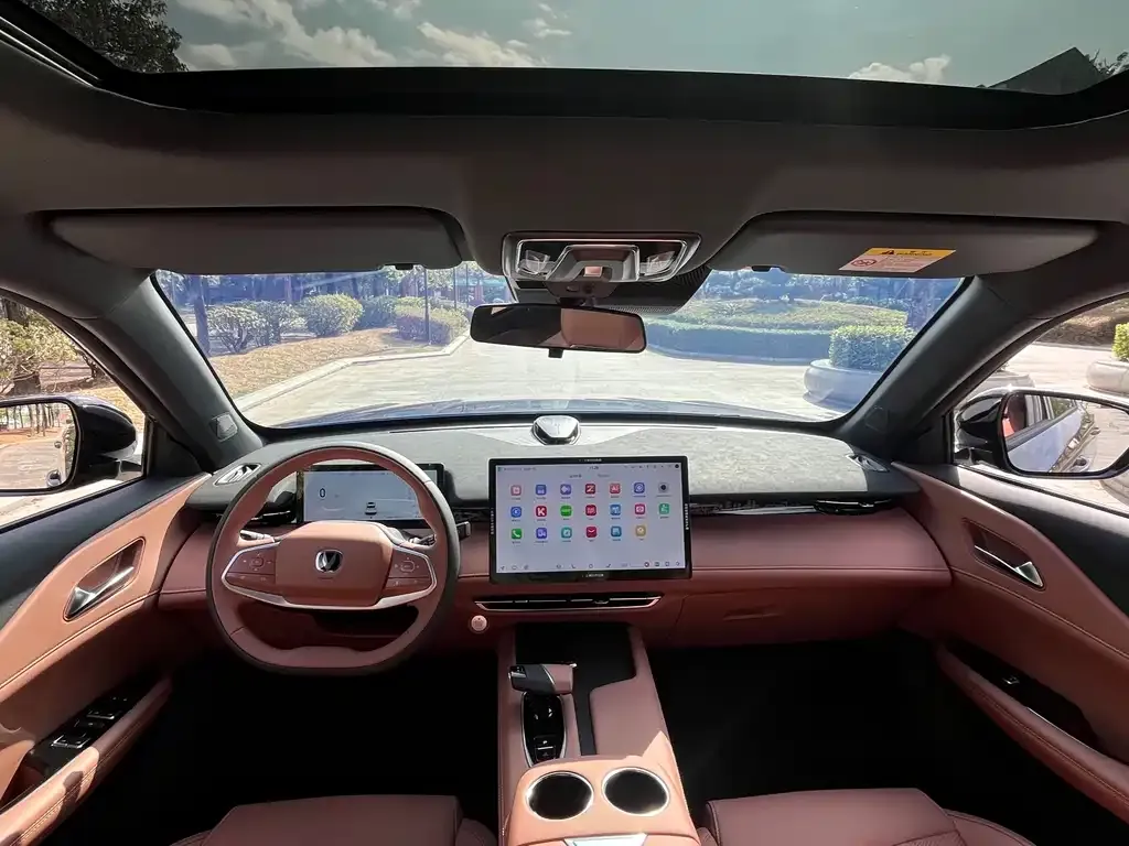 Changan UNI-Z 2024 из CN, фото 6