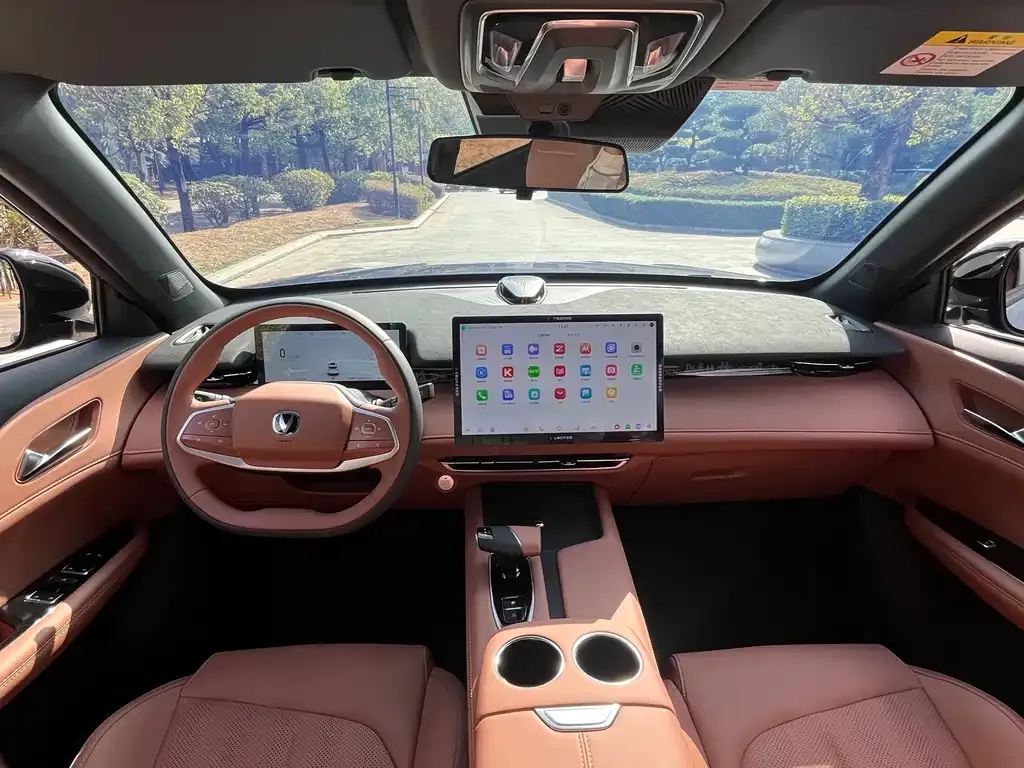 Changan UNI-Z 2024 из CN, фото 8