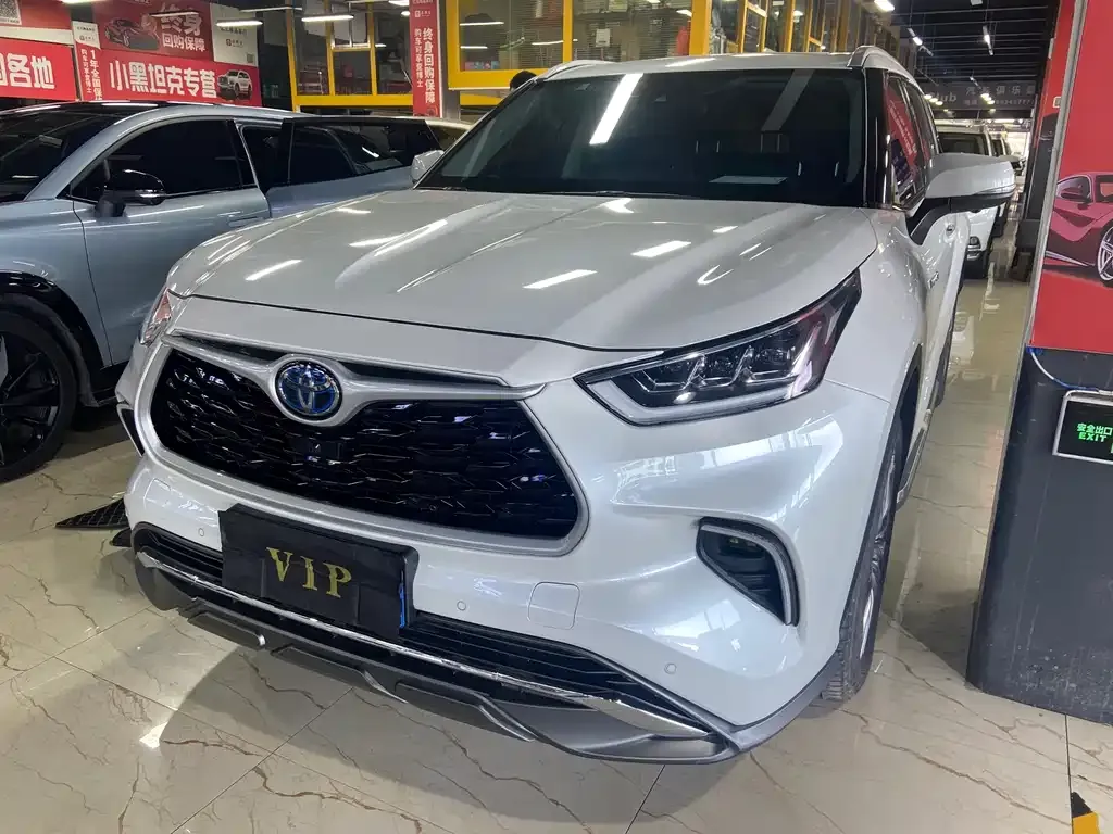 Toyota Highlander 2022 из CN, фото 1