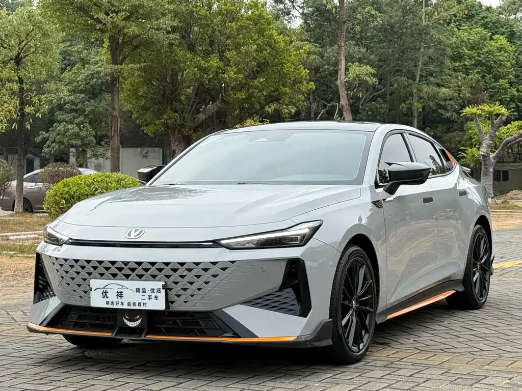 Changan UNI-V 2024 из CN, фото 1