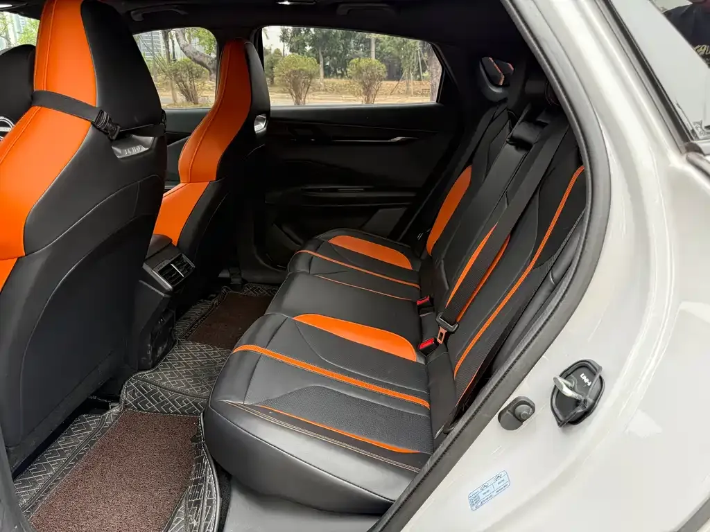 Changan UNI-V 2024 из CN, фото 6